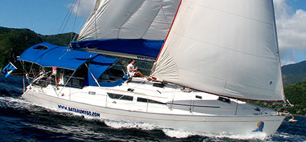 Classic Monohull Sailing Yacht 